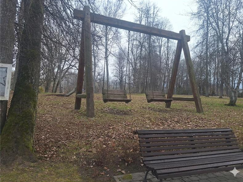 Vizualizācija - plānotās šūpoles Lielvārdē, Rembates parkā