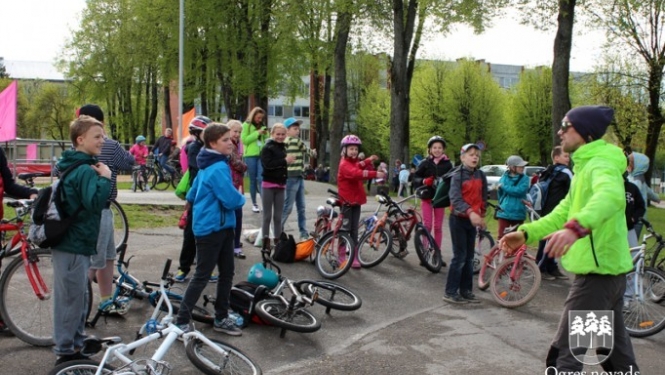 CSDD jauno velosipēdistu sacensībās Ogrē triumfē ikšķilieši