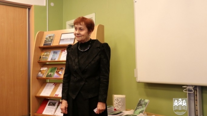 Dzejiska dāvana valstij un pilsētai