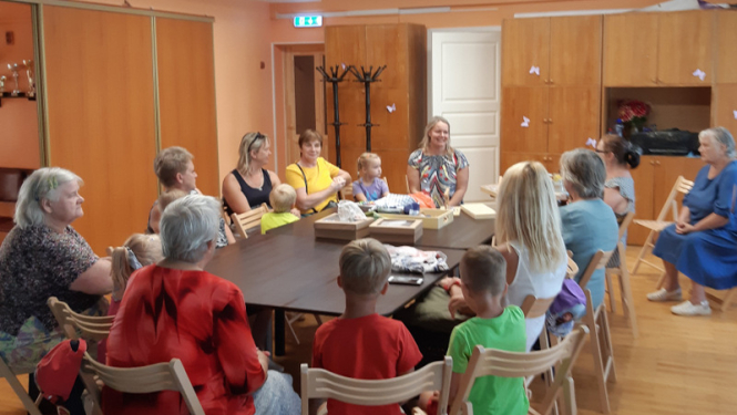 Tiek īstenots projekts “Ome, mācīsimies kopā!”