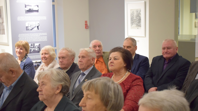 Tikās atmodas laikā ievēlētie pilsētas un rajona padomes deputāti