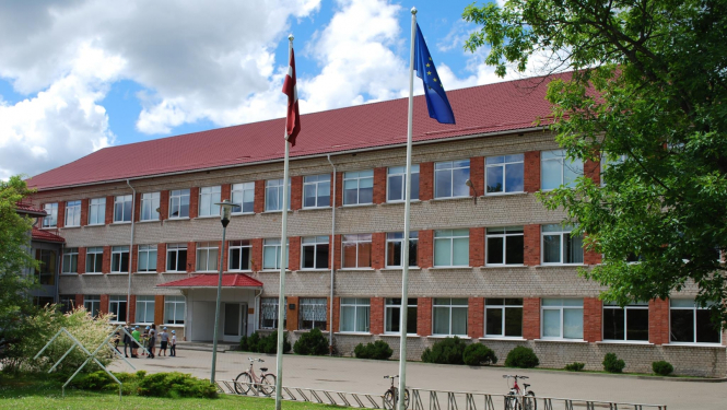 Lielvārdes vidusskola