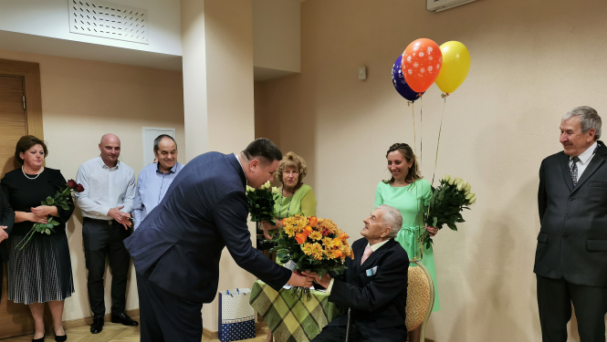 Ogresgalieti Antonu Petkeviču sumina 100 gadu jubilejā