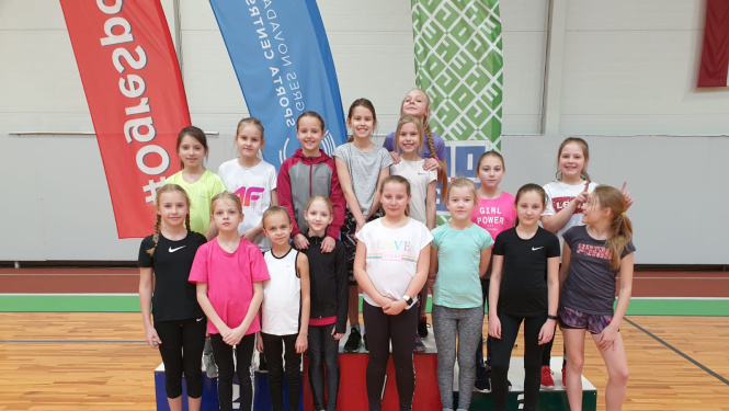 Ogres novada sporta centrā aizvadītās vieglatlētikas sacensības U-12 grupā