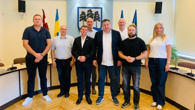 Ogres novada pašvaldības pārstāvji tiekas ar Valsts Vides dienesta pārstāvjiem, lai stiprinātu sadarbību