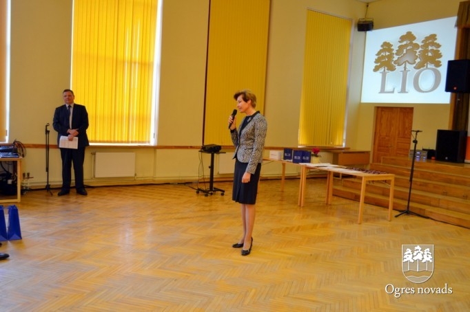 Izglītības un zinātnes ministre apbalvo informātikas valsts olimpiādes uzvarētājus