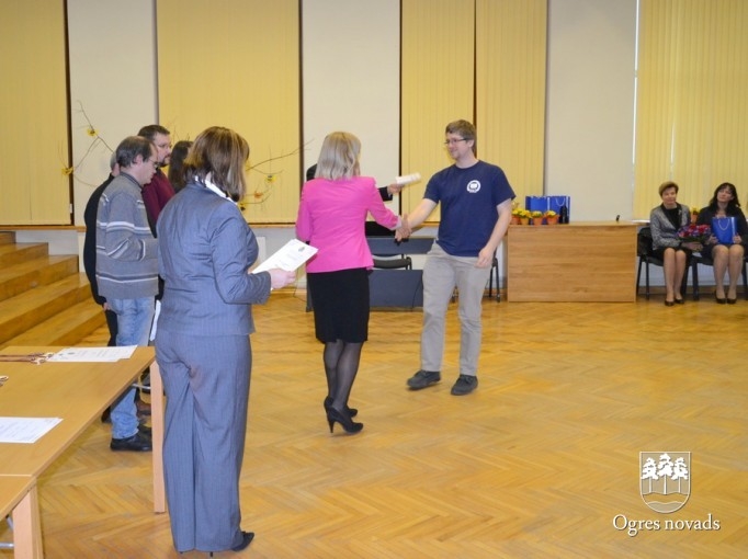 Izglītības un zinātnes ministre apbalvo informātikas valsts olimpiādes uzvarētājus