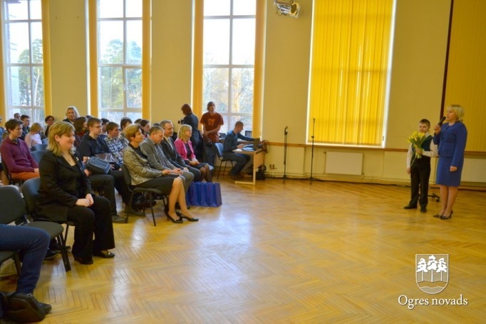Izglītības un zinātnes ministre apbalvo informātikas valsts olimpiādes uzvarētājus