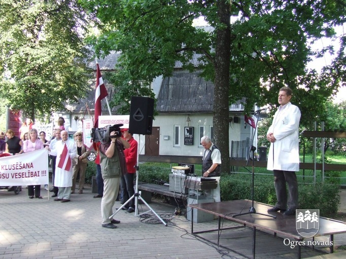 Ogres rajona slimnīca piedalās protesta akcijā