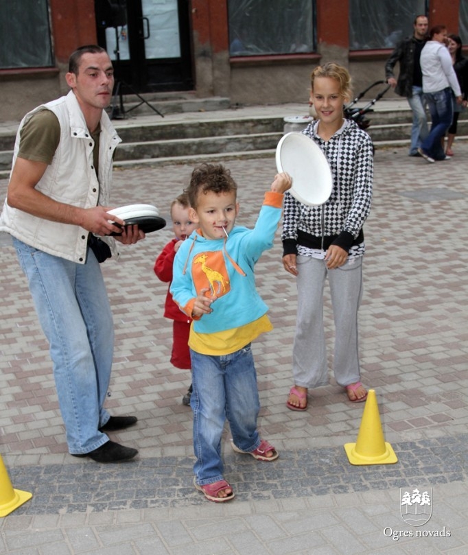 Ogres sporta svētki Brīvības ielā 2011. gadā