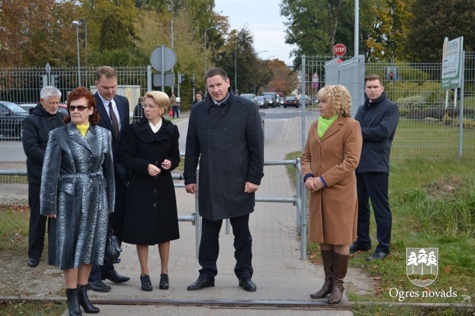 Saeimas priekšsēdētāja Ināra Mūrniece apmeklē Ogri