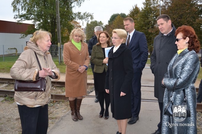 Saeimas priekšsēdētāja Ināra Mūrniece apmeklē Ogri
