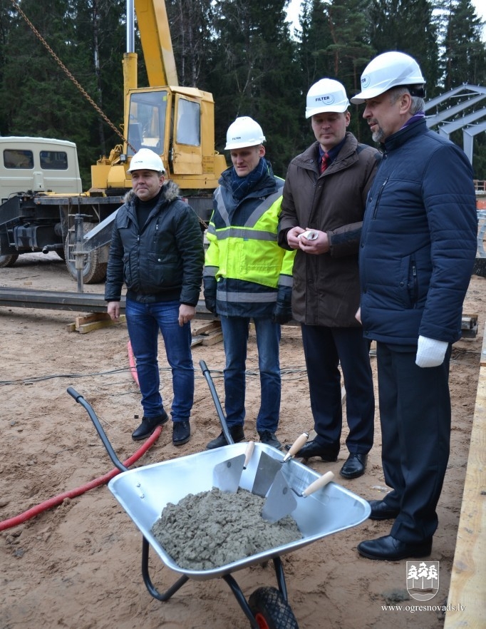 Jaunās katlu mājas būvdarbi Ogrē rit veiksmīgi