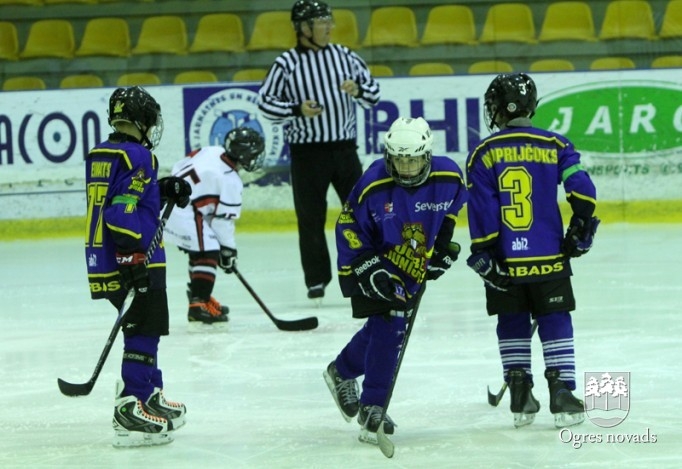 "Ogre Juniors" uzņems grupas līderus
