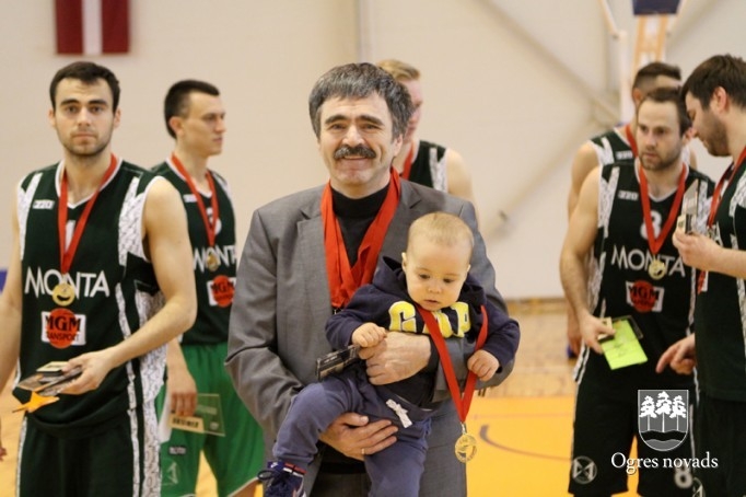 Finišējis Ogres novada čempionāts basketbolā