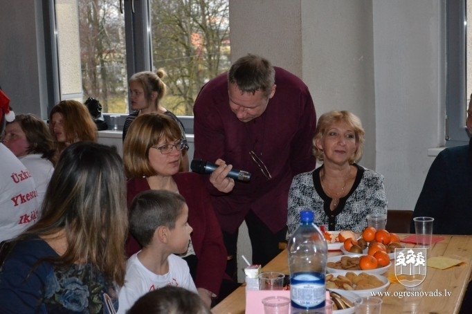 Dienas centrs “Saime” svin Ziemassvētkus
