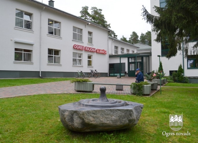 Akmens skulptūras Ogrē 09.2014.