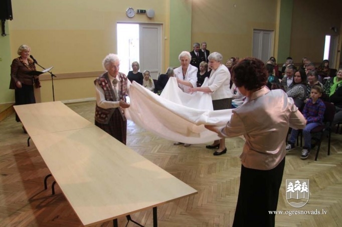 Baltā galdauta svētki Suntažos