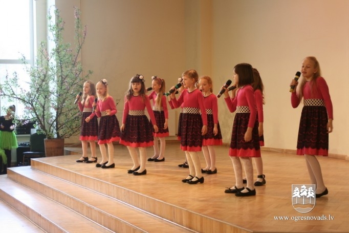 Aizvadīts sirsnīgs pasākums bērniem – radošās darbnīcas “Izkrāso savu pasauli!"