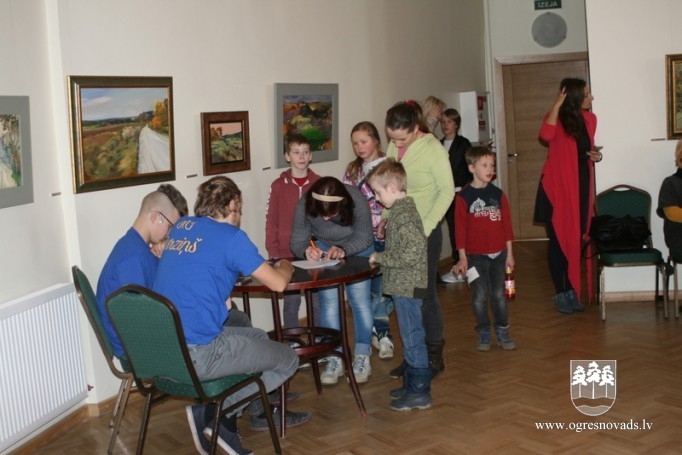 Aizvadīts sirsnīgs pasākums bērniem – radošās darbnīcas “Izkrāso savu pasauli!"