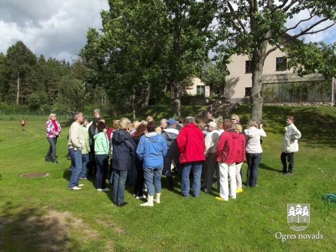 Konkursa "Skaistākais namīpašums 2012" dalībnieki dodas ekskursijā
