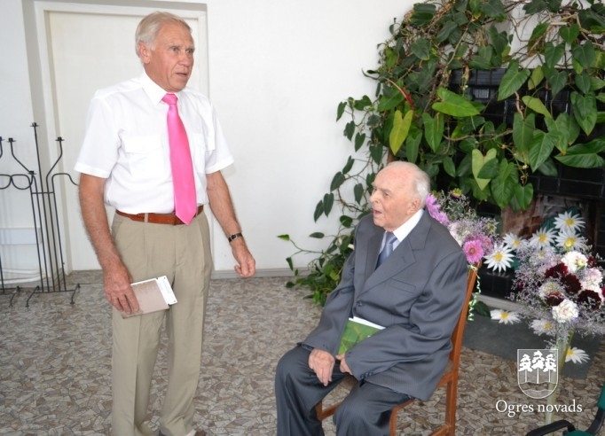 Jānis Liepiņš atzīmē 90 gadu jubileju