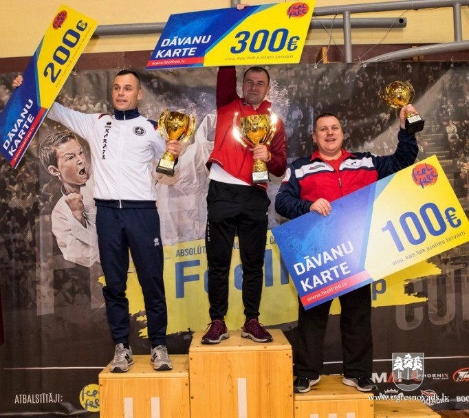 Ogres “Karate SEN-E” iegūst trešo vietu čempionātā