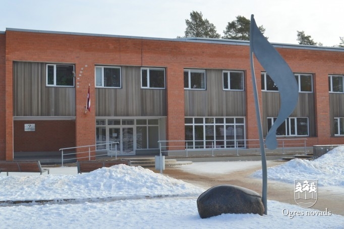 Ogres mūzikas skola