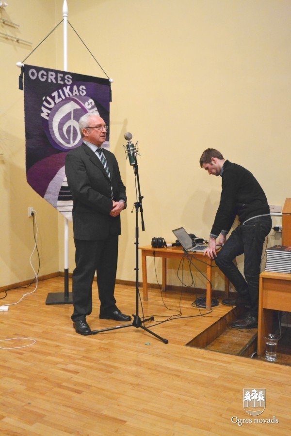 Ogrei 85. Pasākums Ogres mūzikas skolā