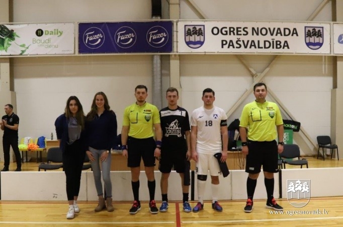 “Ogres Vilkiem” fantastiska atspēlēšanās un pirmā uzvara