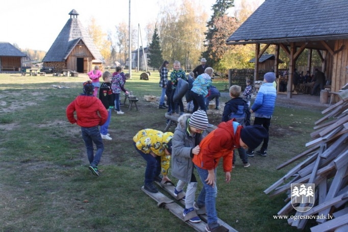 „Latvijas skolas somas” programmas īstenošana Ogresgala pamatskolā