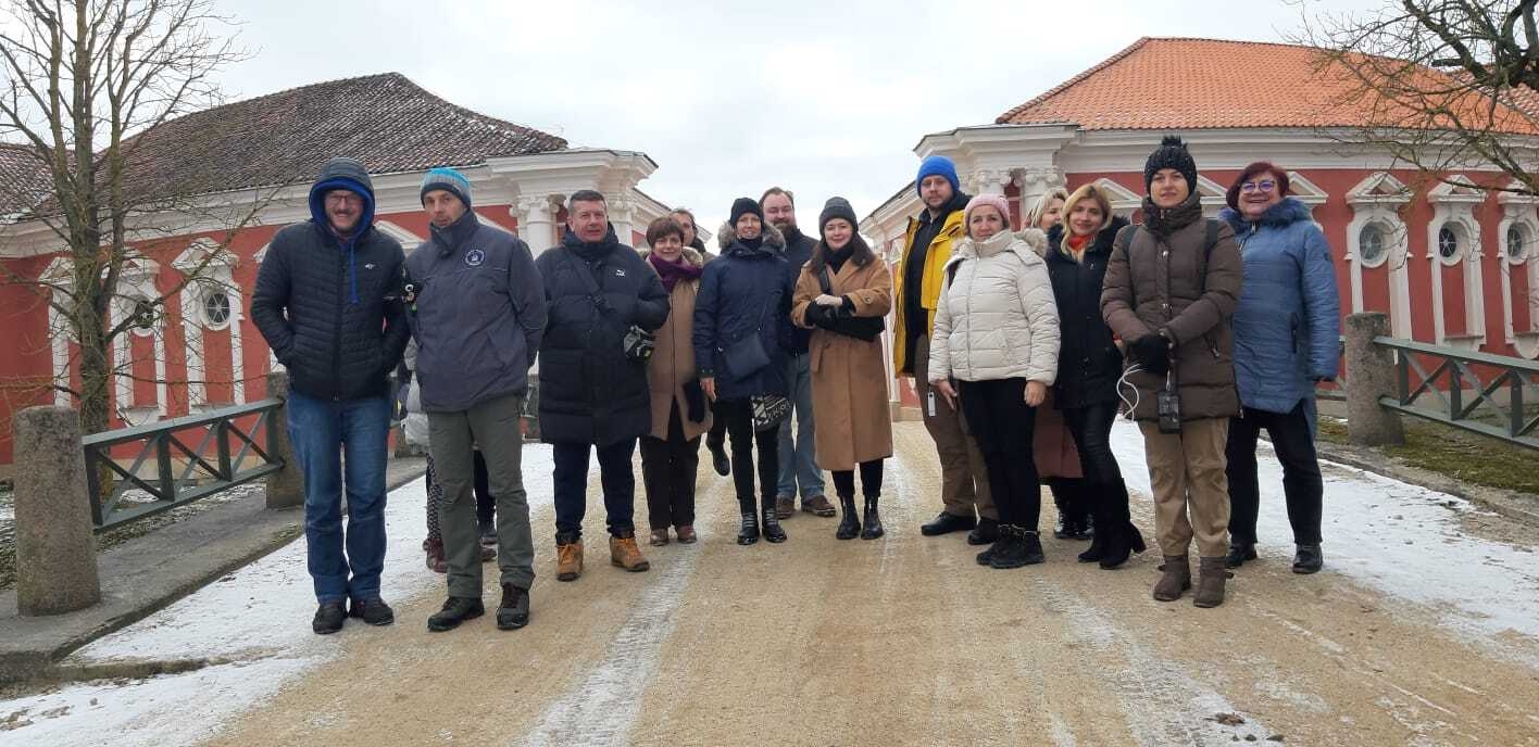 Ogres Valsts ģimnāzijā norisinās starptautisks seminārs par STEM mācību metodēm