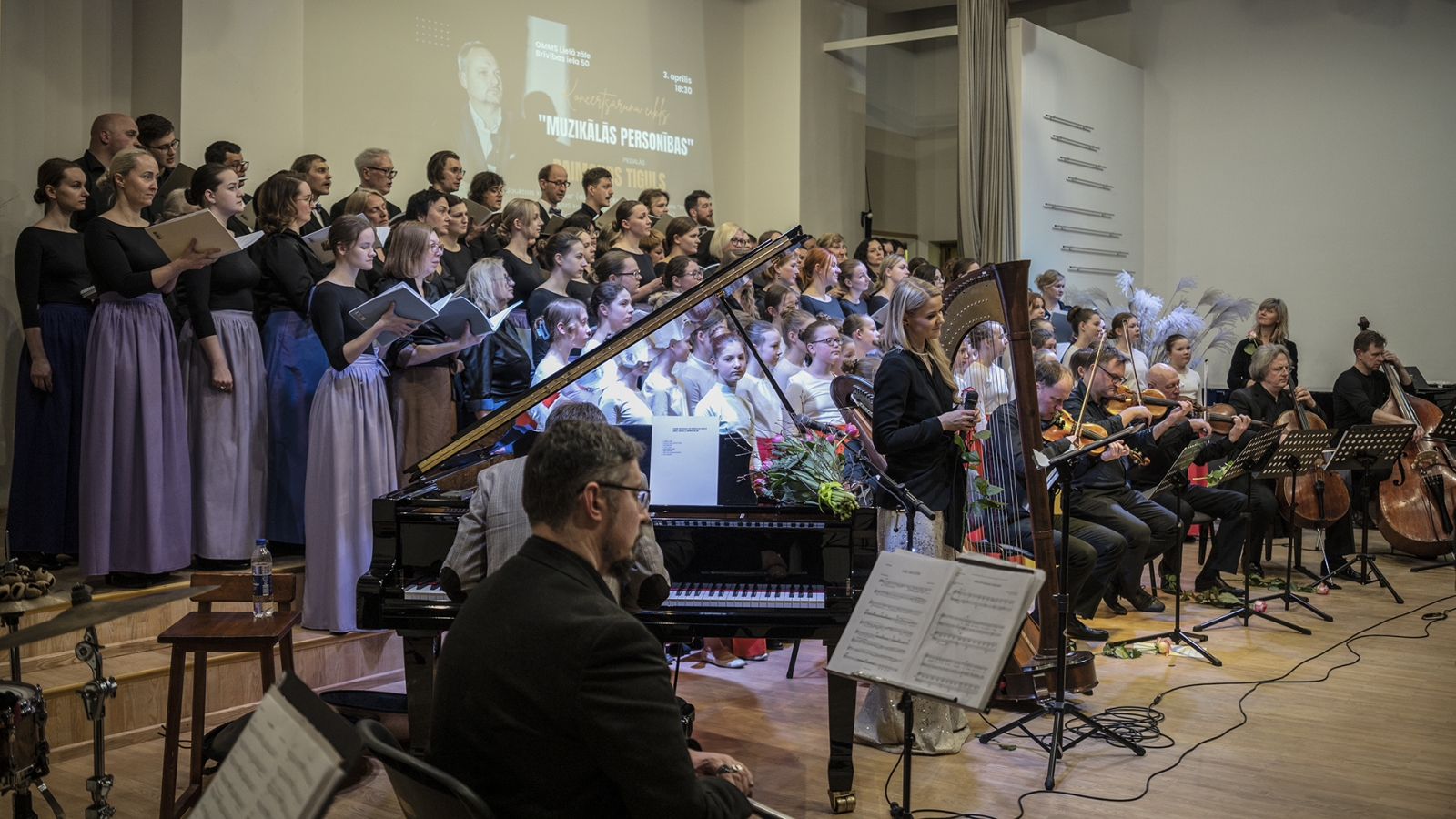Aizvadīts koncertsarunu cikls “Muzikālās personības” ar Raimondu Tiguli
