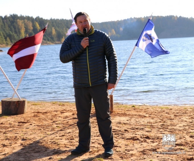 Skolēni jau otro gadu dodas militāri patriotiskā pārgājienā