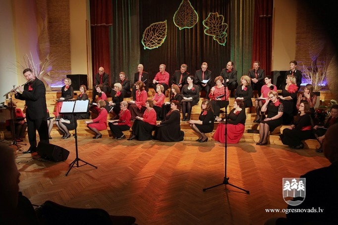 Kora dziesmas Suntažos skan jau 145 gadus