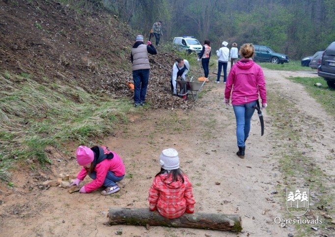 Lielā talka 2015 Ogrē, centrālās administrācijas talka