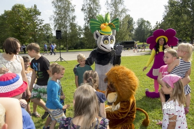 Taurupes pagasta svētki atklāj talantus visās paaudzēs
