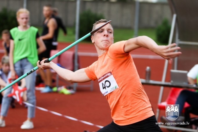 Latvijas čempionāts daudzcīņās un Ogres atklātais čempionāts pieaugušajiem un senioriem