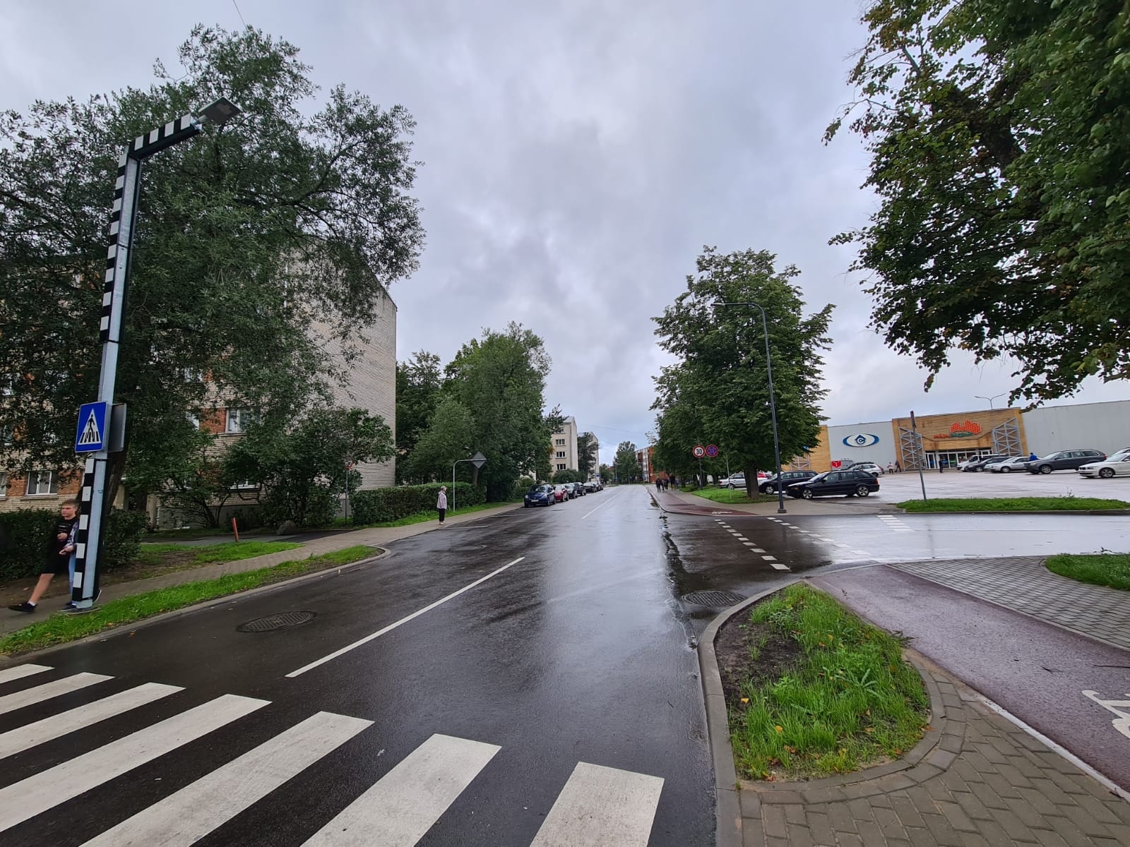 Laukums 3