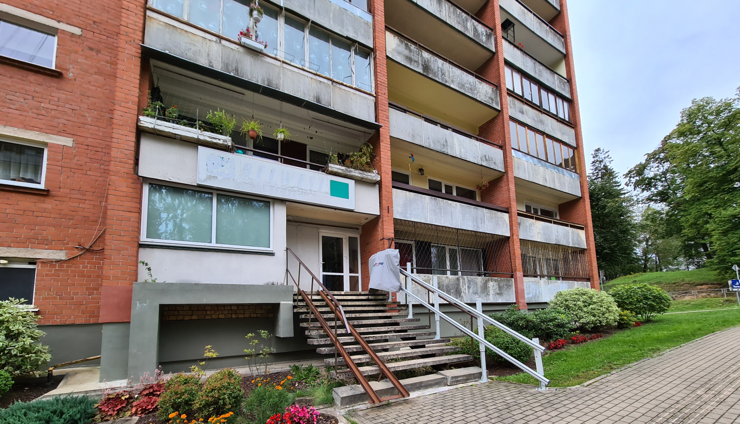 Tīnūžu iela 11