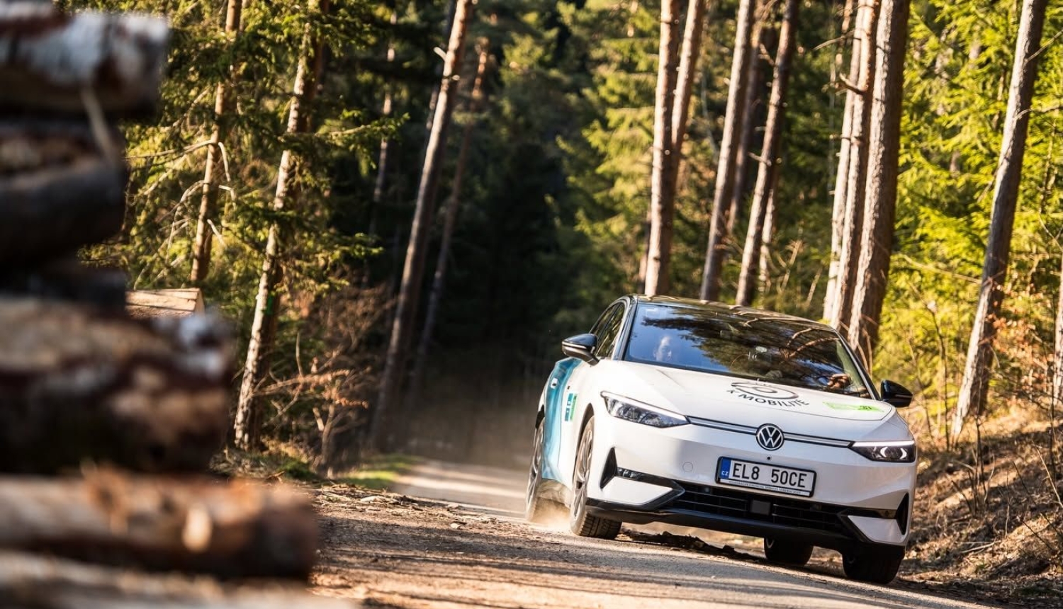 Cauri Ogres novadam vīsies rallija“Neste MY Renewable Charge EV Rally Latvia” ceļi
