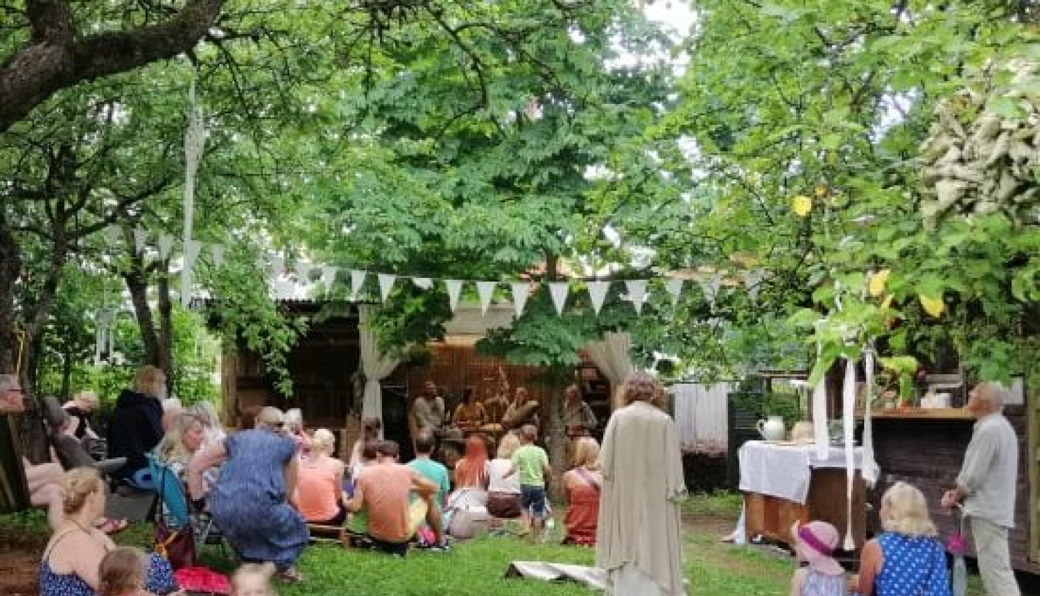 Alternatīva kultūras vieta Ogrē - Aitu kūts skatuve