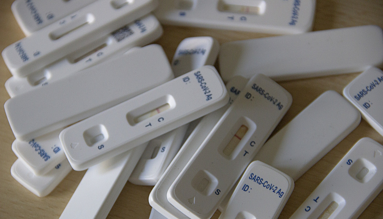 Antigēna testi