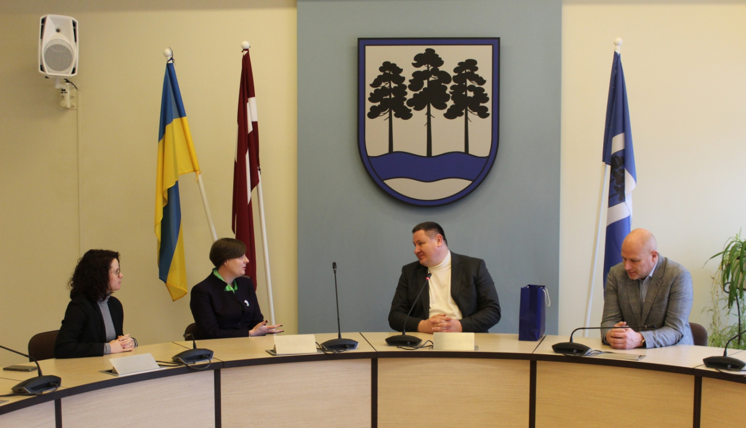 Īrijas vēstniece Latvijā viesojas Ogrē 30112022