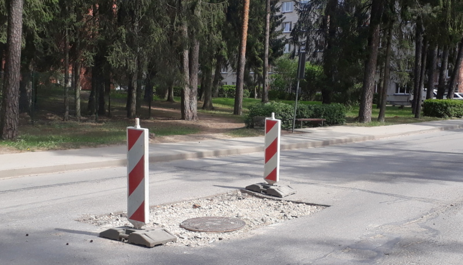 Pakāpeniski tiks veikts kanalizācijas lūku remonts