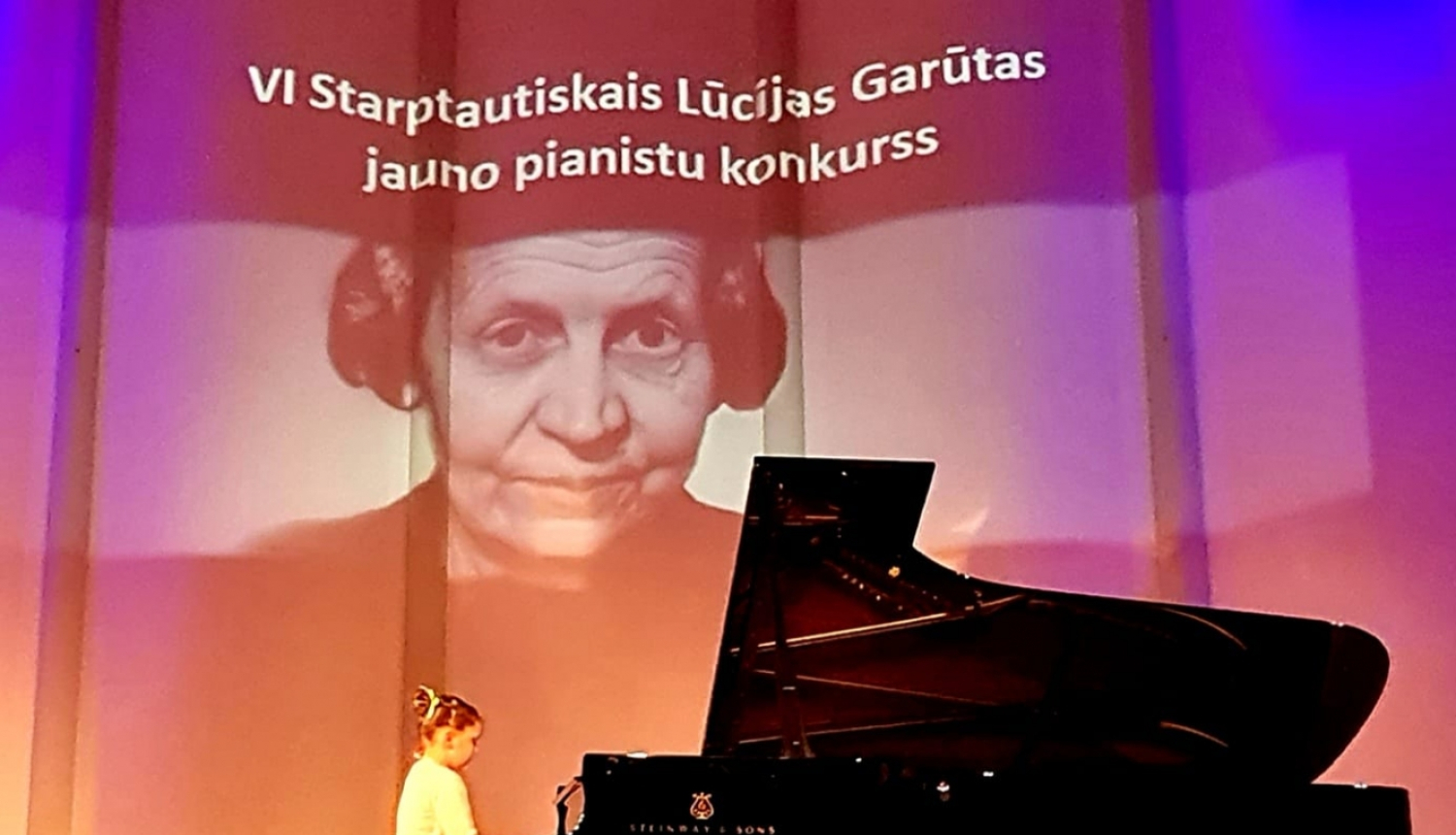 Konkurss audzēkne 