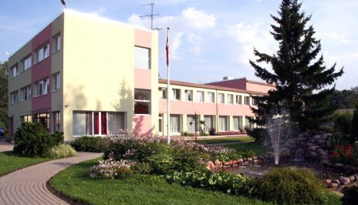 Suntažu Kultūras nams