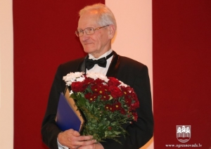 Latvijas Republikas dzimšanas dienā sumina novadniekus