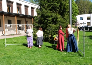 Cilvēki mezglo 04.05.2024.