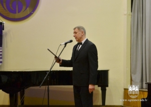 Ogres 88 gadu jubilejā sumina novada iedzīvotājus
